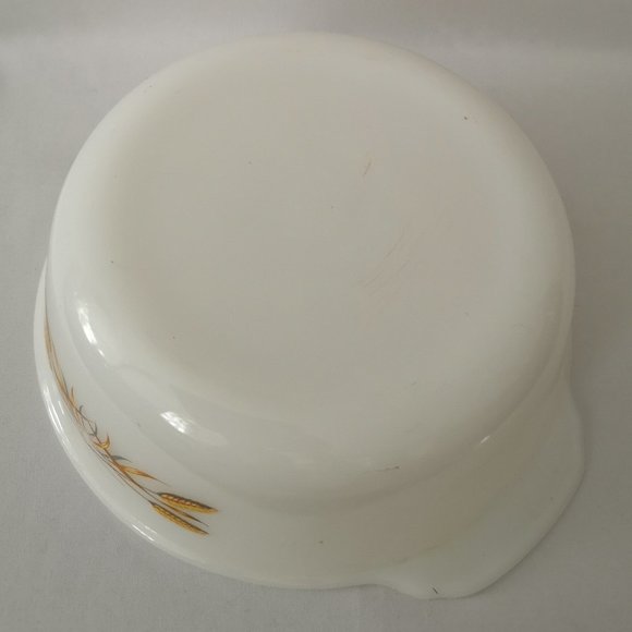 Vintage Fire King Anchor Hocking Casserole Dish 2Q Mid-century Modern Wheat - Picture 5 of 5